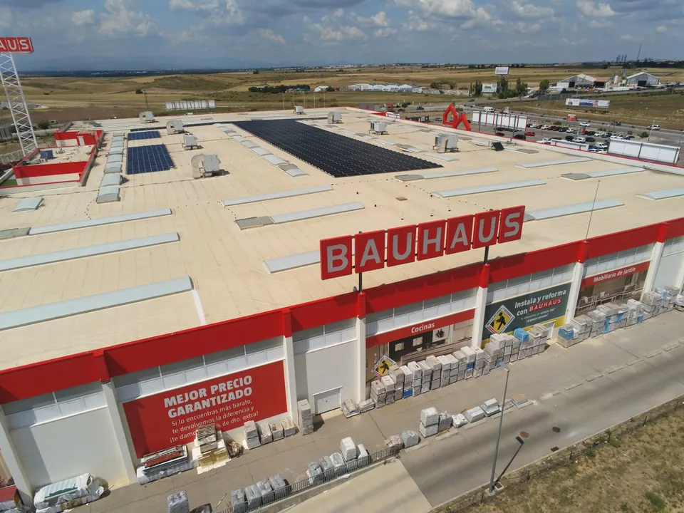 Bauhaus Alcorcón (Alcorcón) : installation photovoltaïque de 314 kWc réalisée par ALRO Solar, photo 2