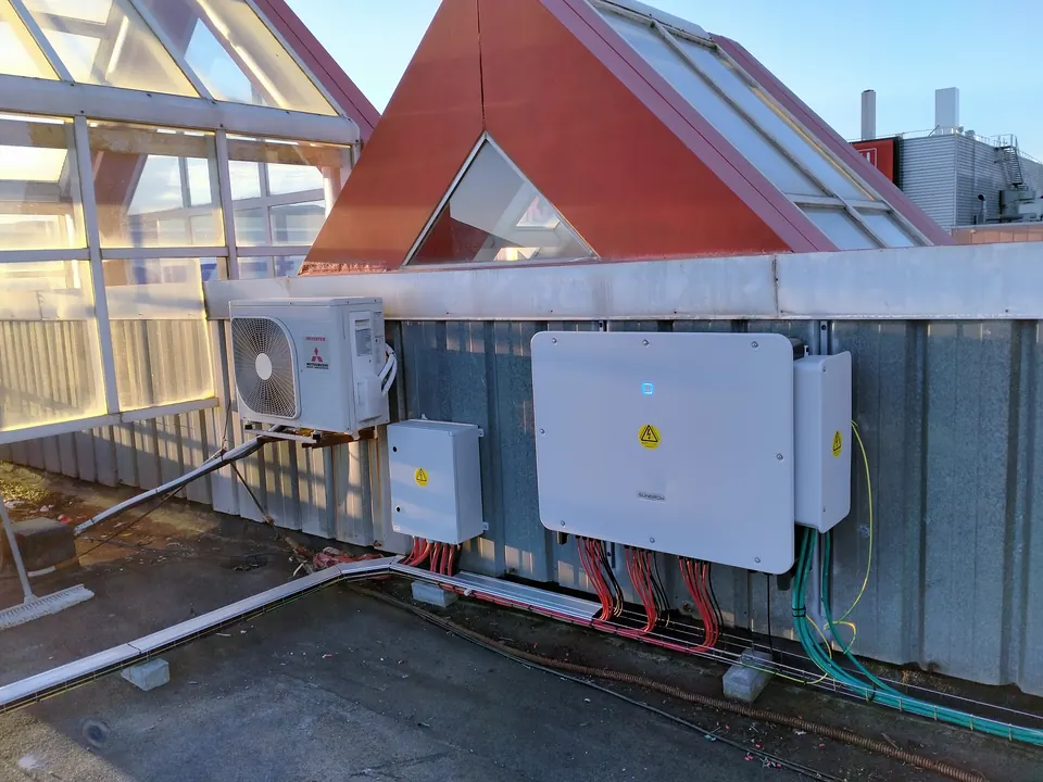 Bauhaus Gavà (Gavà) : installation photovoltaïque de 157 kWc réalisée par ALRO Solar, photo 4