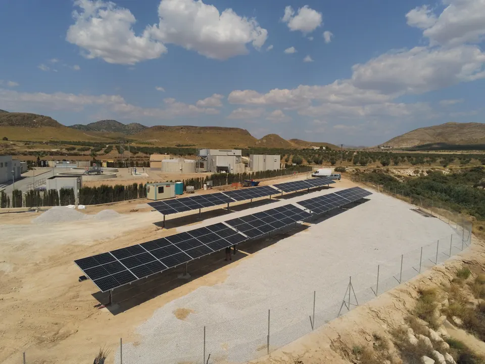 Bombeo solar EDAR La Paca (La Paca (Lorca)) : installation photovoltaïque réalisée par ALRO Solar, photo 1