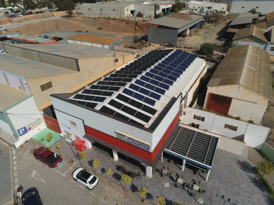 Centro de ocio Chamai (Alcantarilla) : installation photovoltaïque de 63 kWc réalisée par ALRO Solar, photo 3