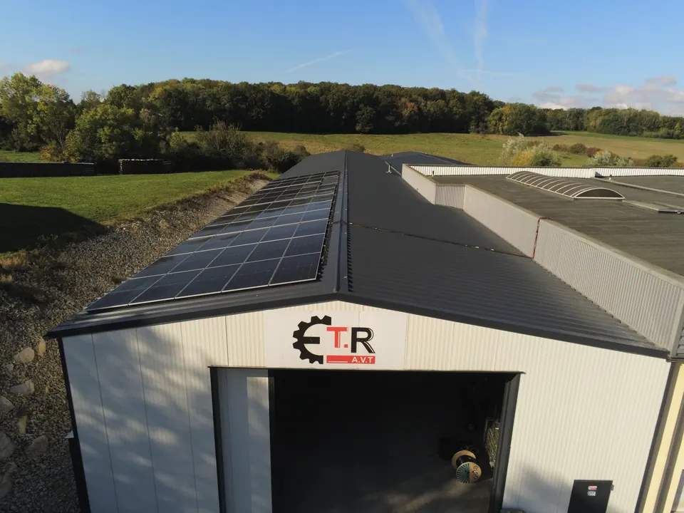 ETR Agricole Viticole Thermique (Vendeuvre-sur-Barse) : installation photovoltaïque de 36 kWc réalisée par ALRO Solar, photo 5