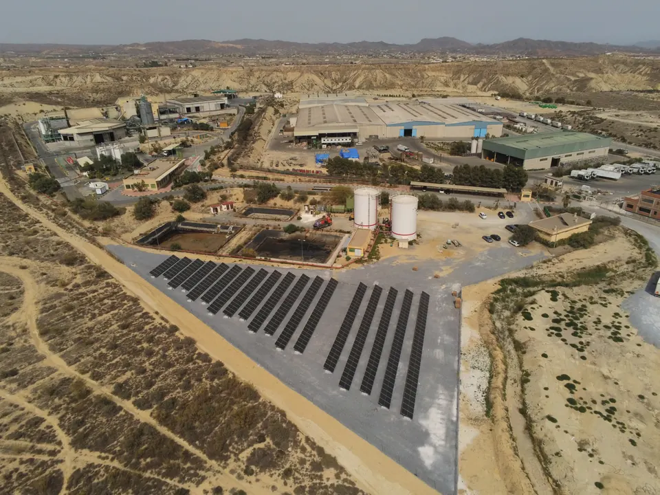 Geocycle España (Albox) : installation photovoltaïque de 243 kWc réalisée par ALRO Solar, photo 3