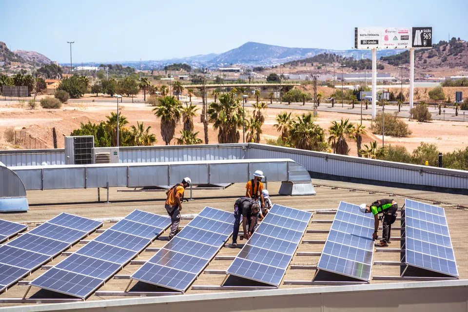 Centro Comercial Nueva Condomina (Murcia) : installation photovoltaïque de 1 208 kWc réalisée par ALRO Solar, photo 2
