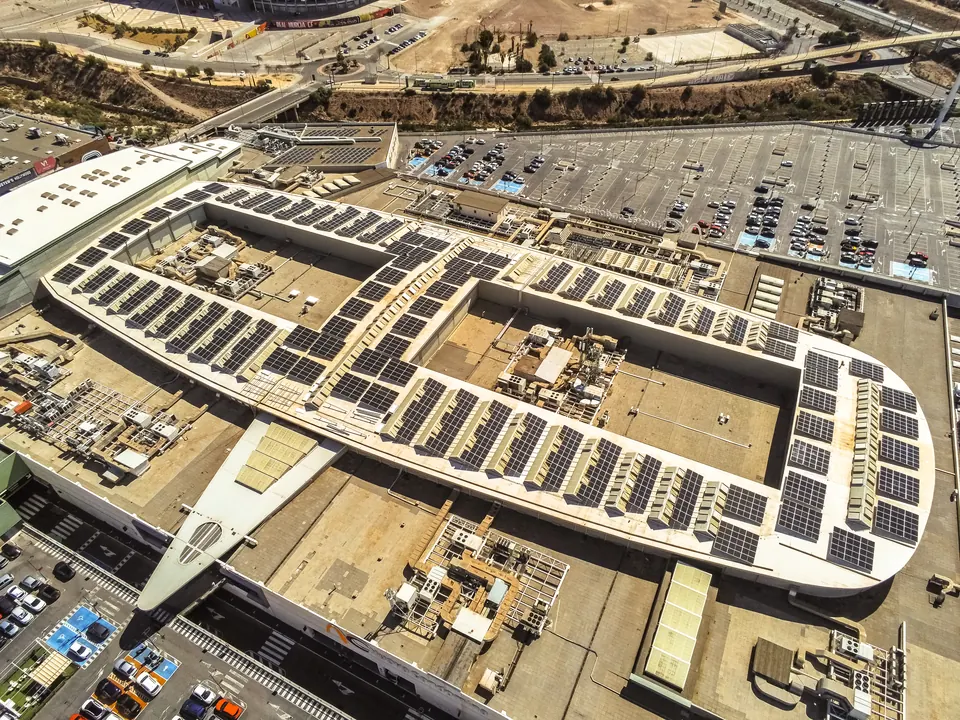 Centro Comercial Nueva Condomina (Murcia) : installation photovoltaïque de 1 208 kWc réalisée par ALRO Solar, photo 4